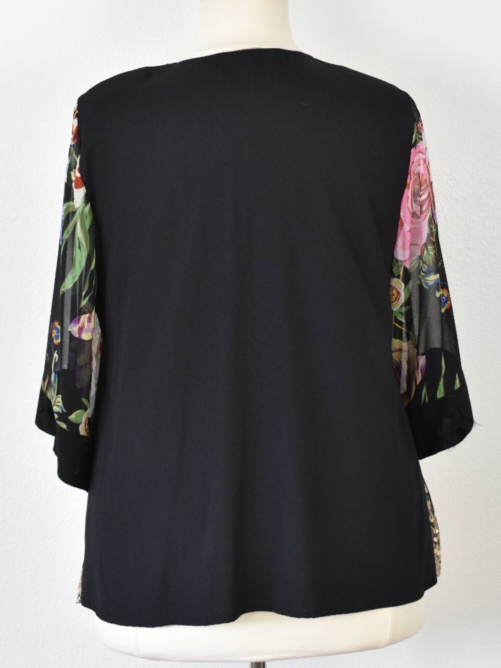 Spencer Alexis Floral Lace Kimono Cardigan Jacket - 1X - Picture 6 of 9